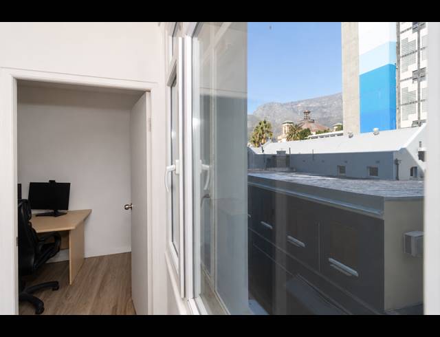 1 BEDROOM APARTMENT TO LET IN CAPE TOWN CITY CENTRE
